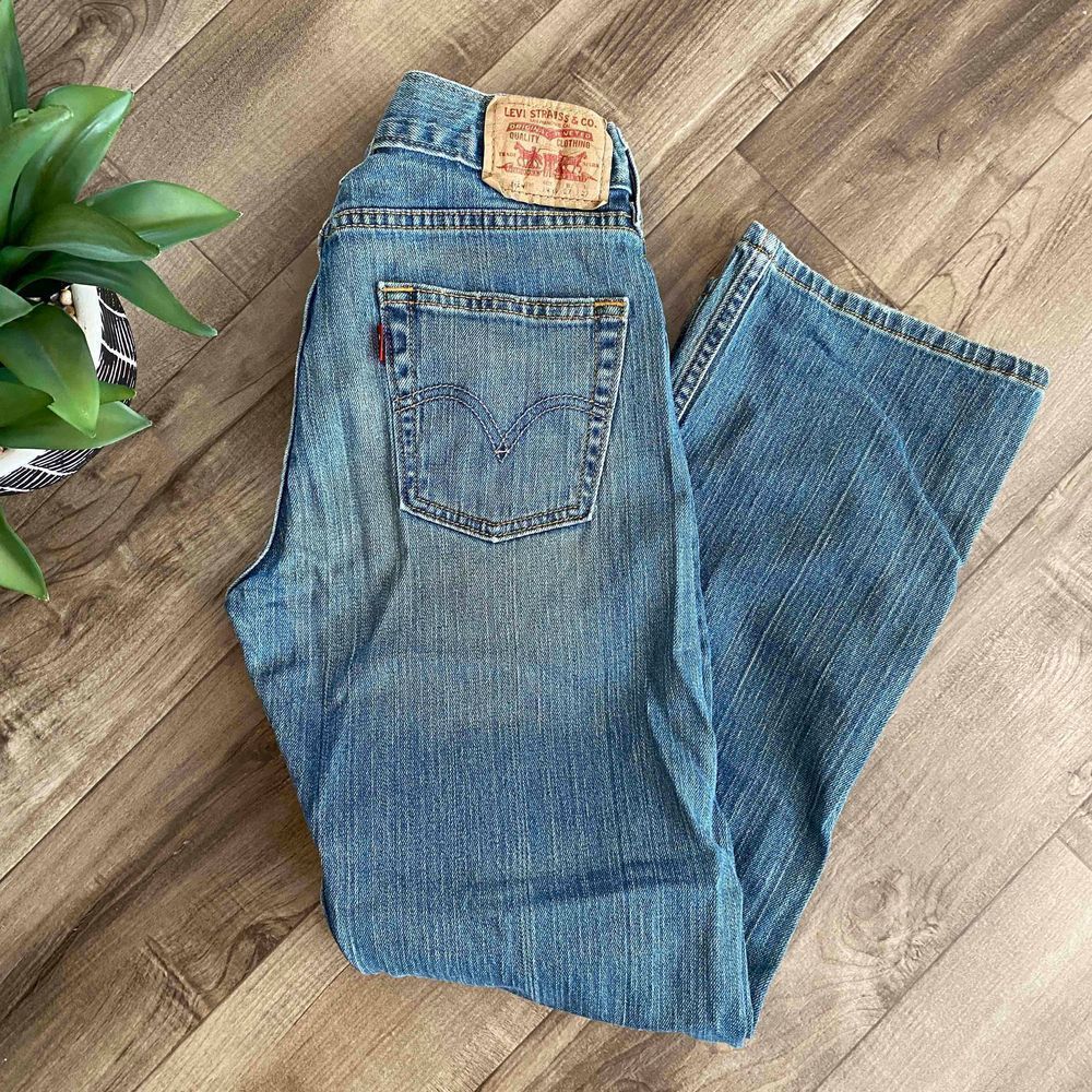 Levi’s 514 Slim Straight Size 14 Regular 27 x 27 Denim Jeans